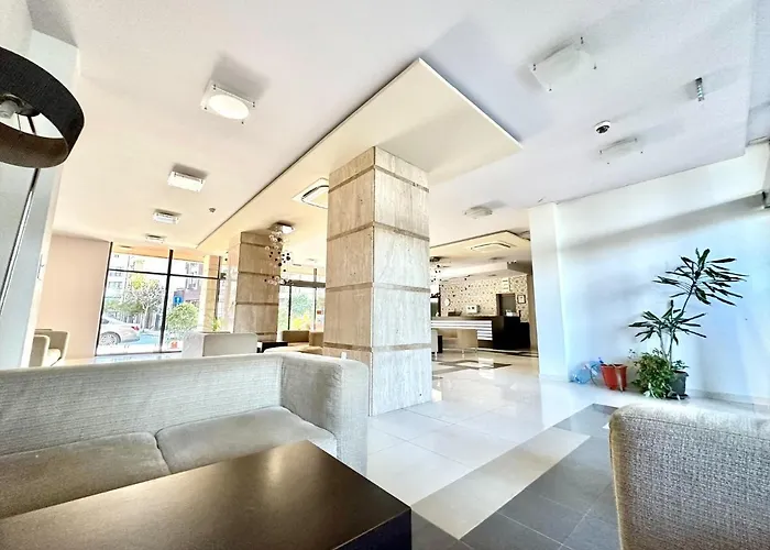 Bay - Menada Apatments Поморие