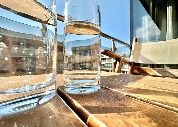 Апартамент Bay - Menada Apatments Поморие